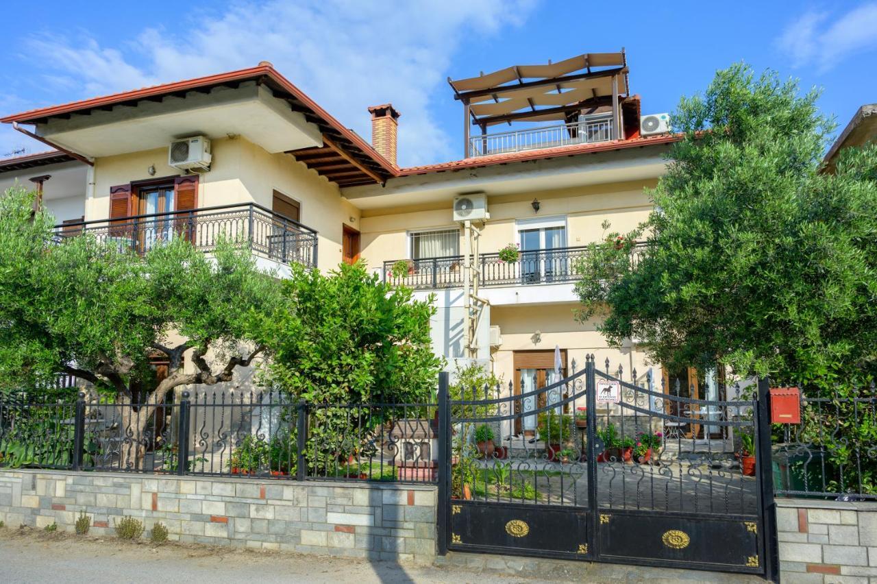 Zeyia Apartment Ierissos Exterior photo